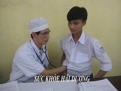 Tiếp tục phấn đấu 100% học sinh tham gia Bảo hiểm Y tế